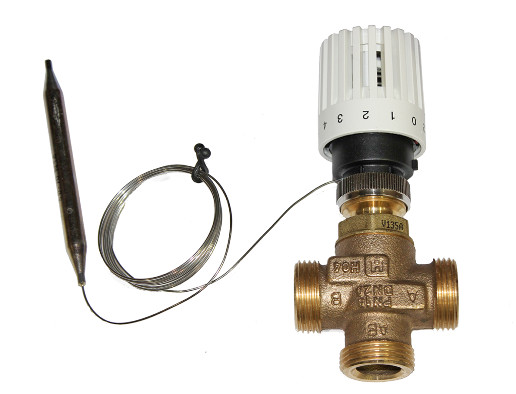 three-way valve with thermostatic operator